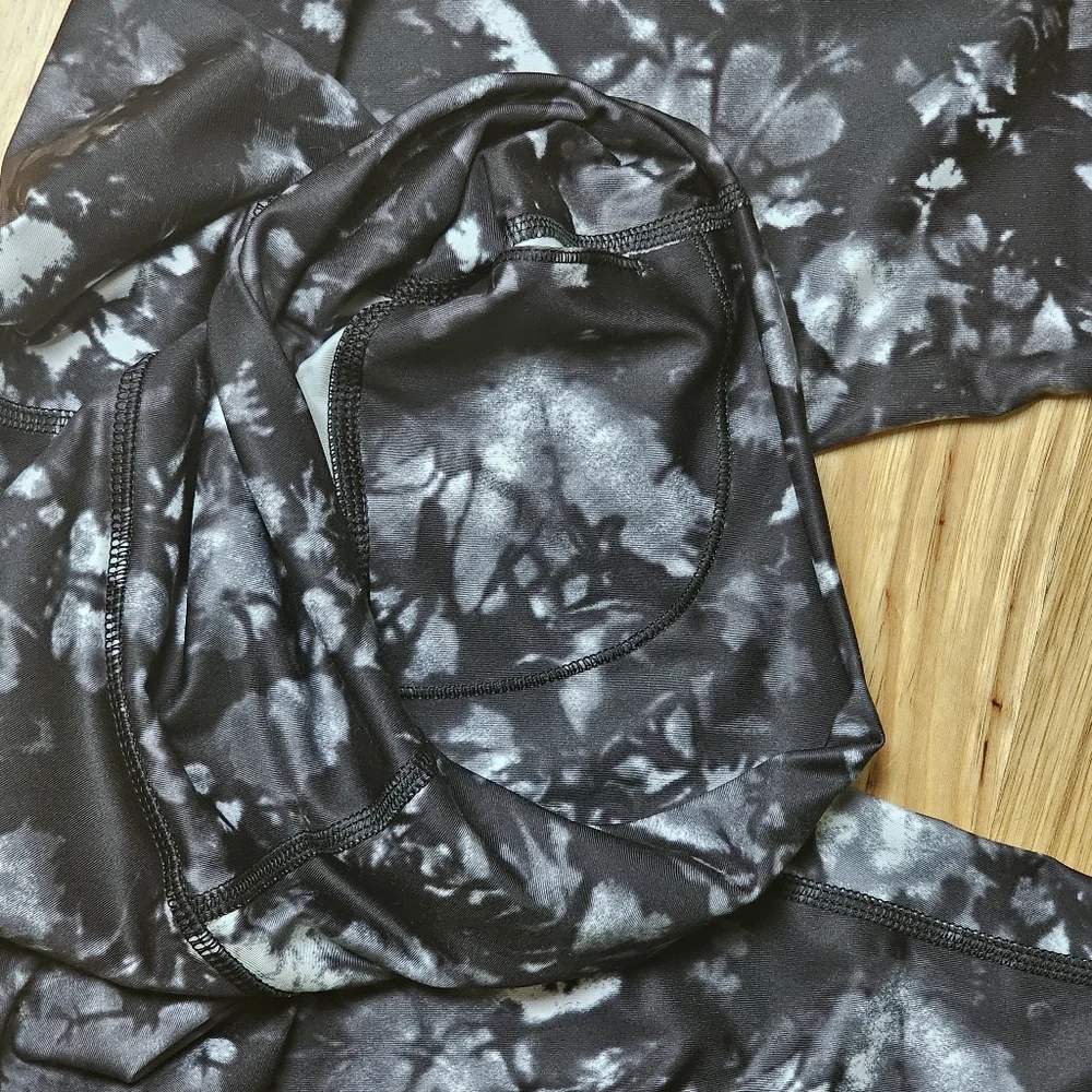 Lululemon Wunder Under High-Rise‎ Crop Leggings Size 4 Abstract Splatter Tye Dye